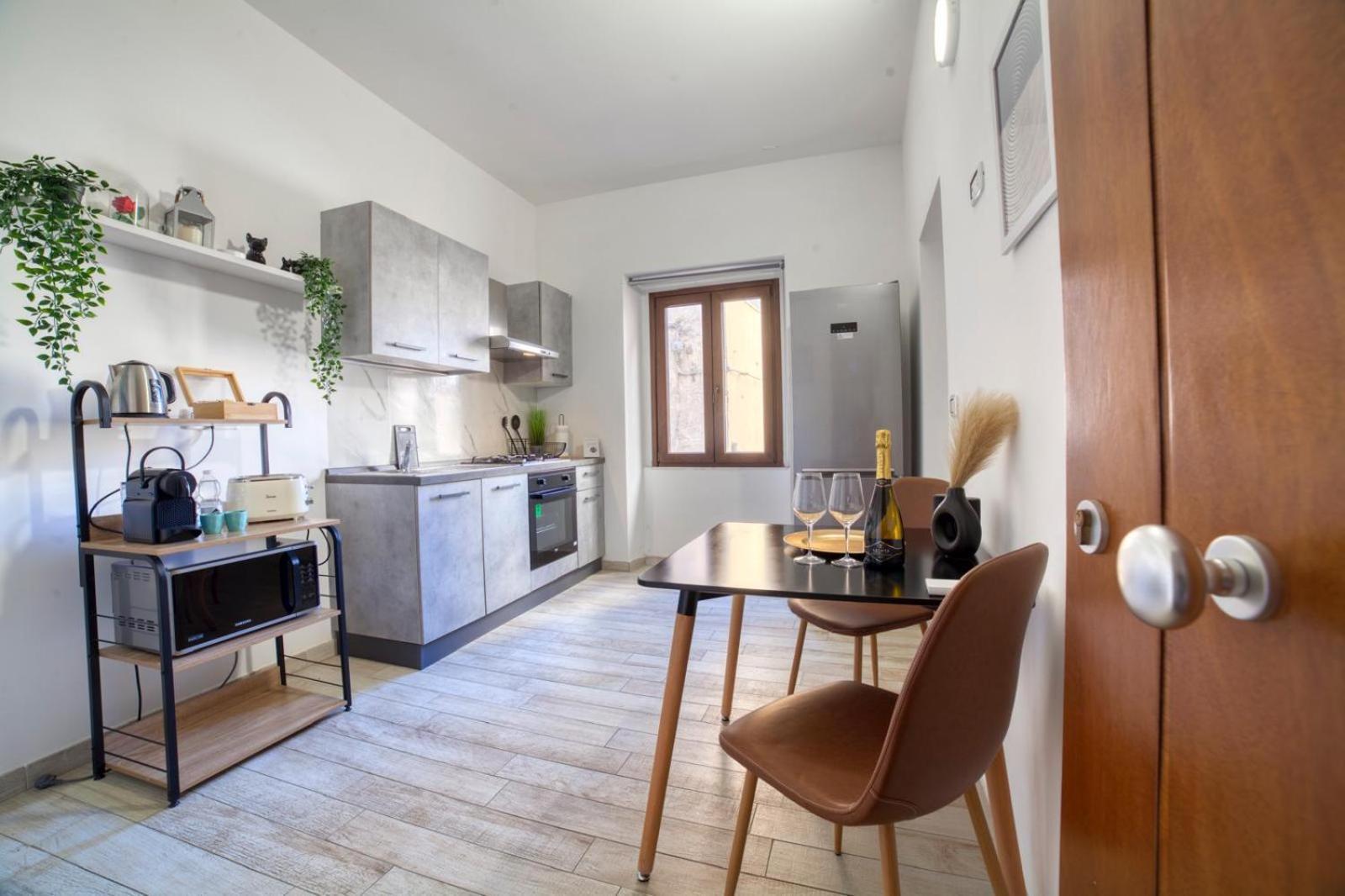 Sassari-Centro Elegante Appartamento Con Wifi E Netflix מראה חיצוני תמונה