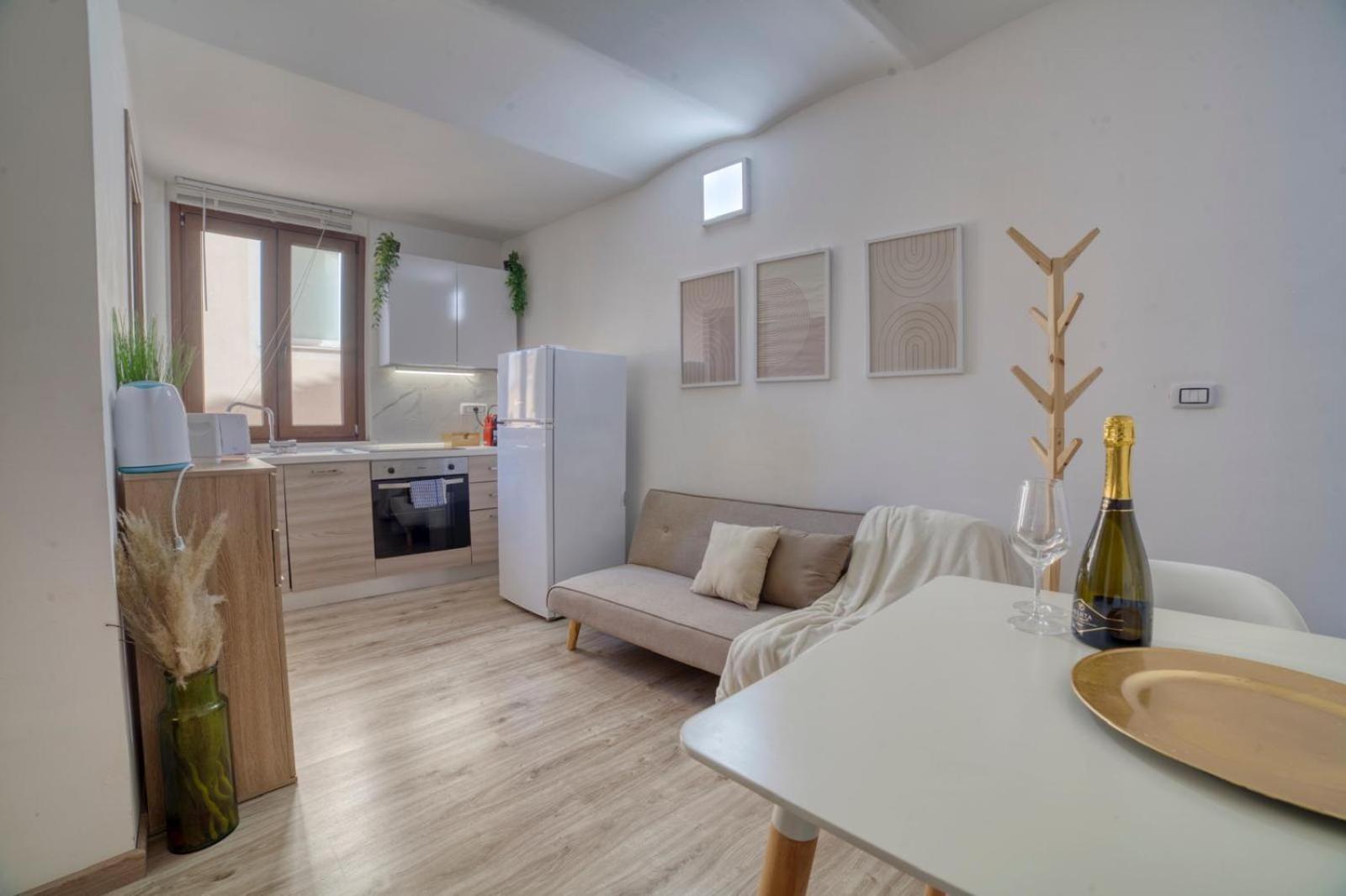 Sassari-Centro Elegante Appartamento Con Wifi E Netflix מראה חיצוני תמונה